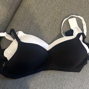 Fruit of the Loom Black and White Bra